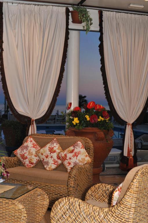 Hotel Beny Lido di Jesolo Exterior photo